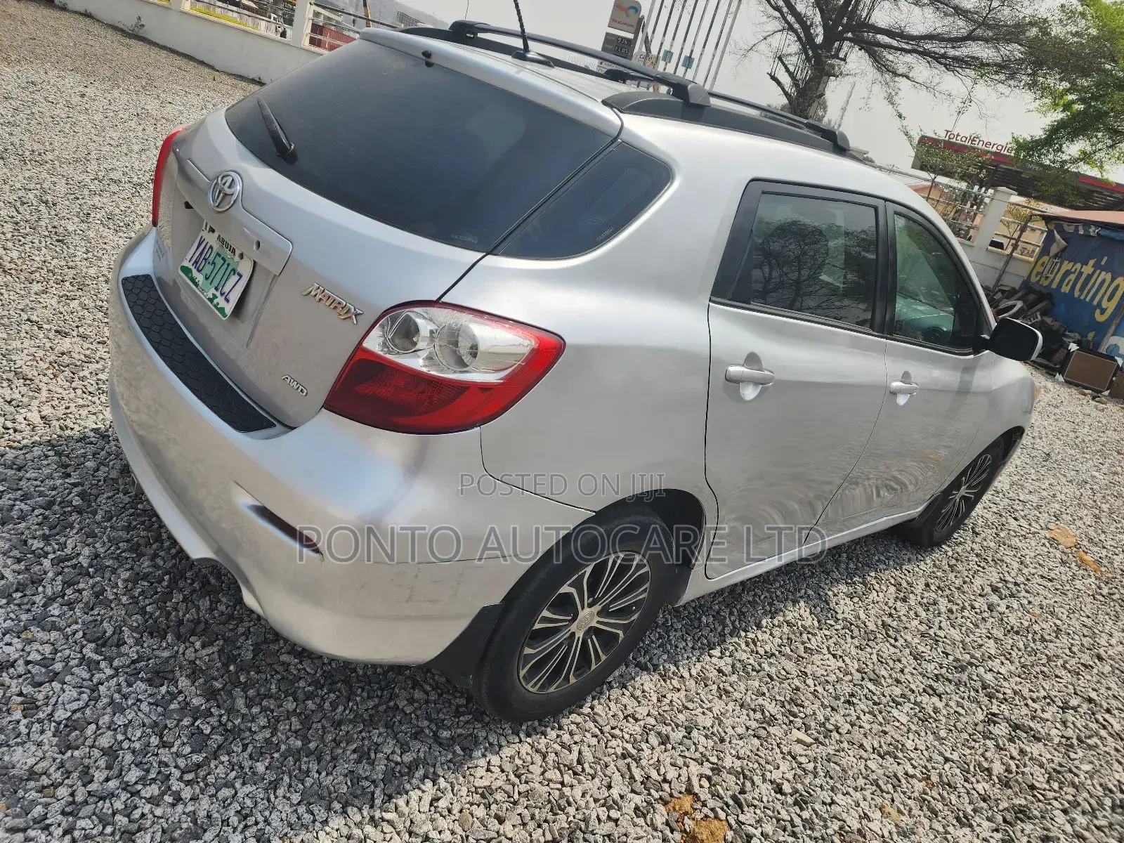 Toyota Matrix 2011 Silver
