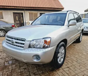 Photo - Toyota Highlander 2006 Silver
