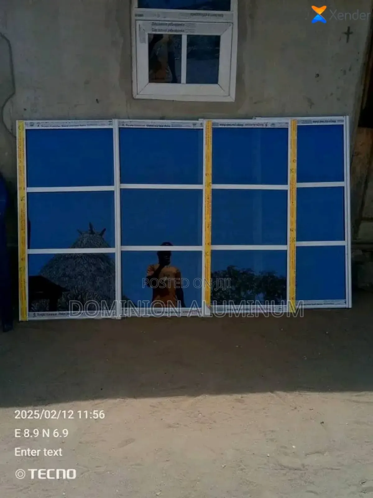 Blue Glass Sliding Windows With Nets