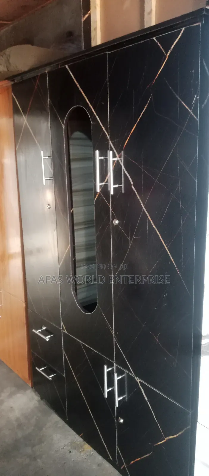 Large Wardrobe for Home Use