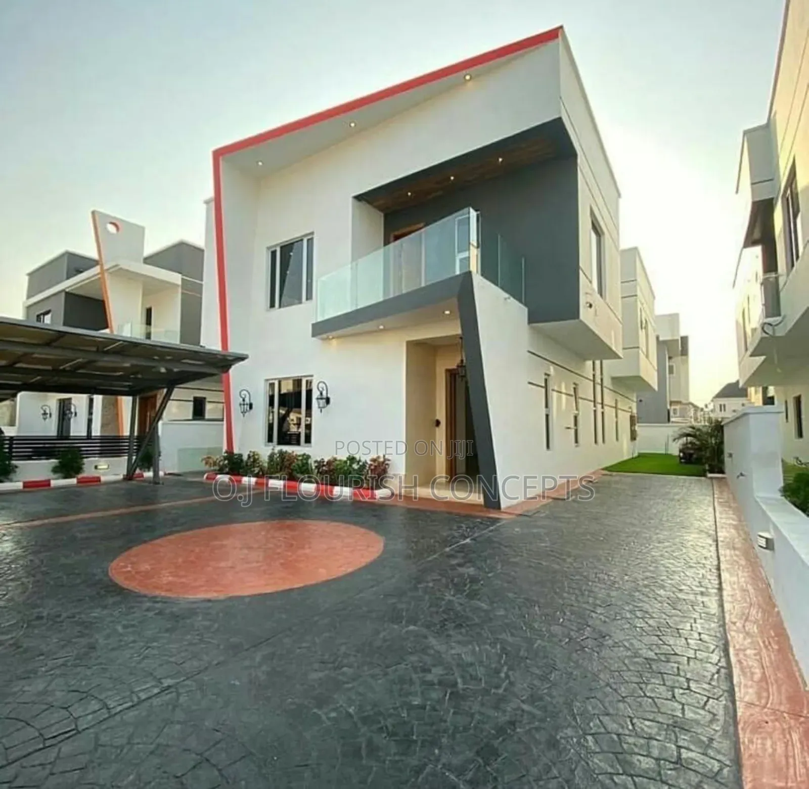 Curvy Stamped Concrete Flooring