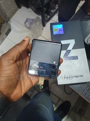 Samsung Galaxy Z Flip3 5G 128 GB