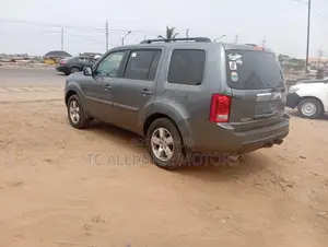 Honda Pilot EX 4dr SUV 4WD (3.5L 6cyl 5A) 2010 Gray