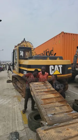 Photo - CAT Excavator 320BL - Direct Tokunbo