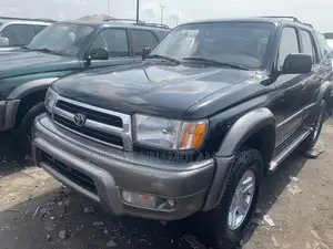 Toyota 4-Runner 2000 Black