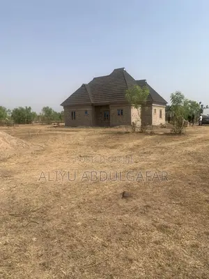 Photo - 3bdrm Mansion in Amoyo Area, Ifelodun-Kwara for sale