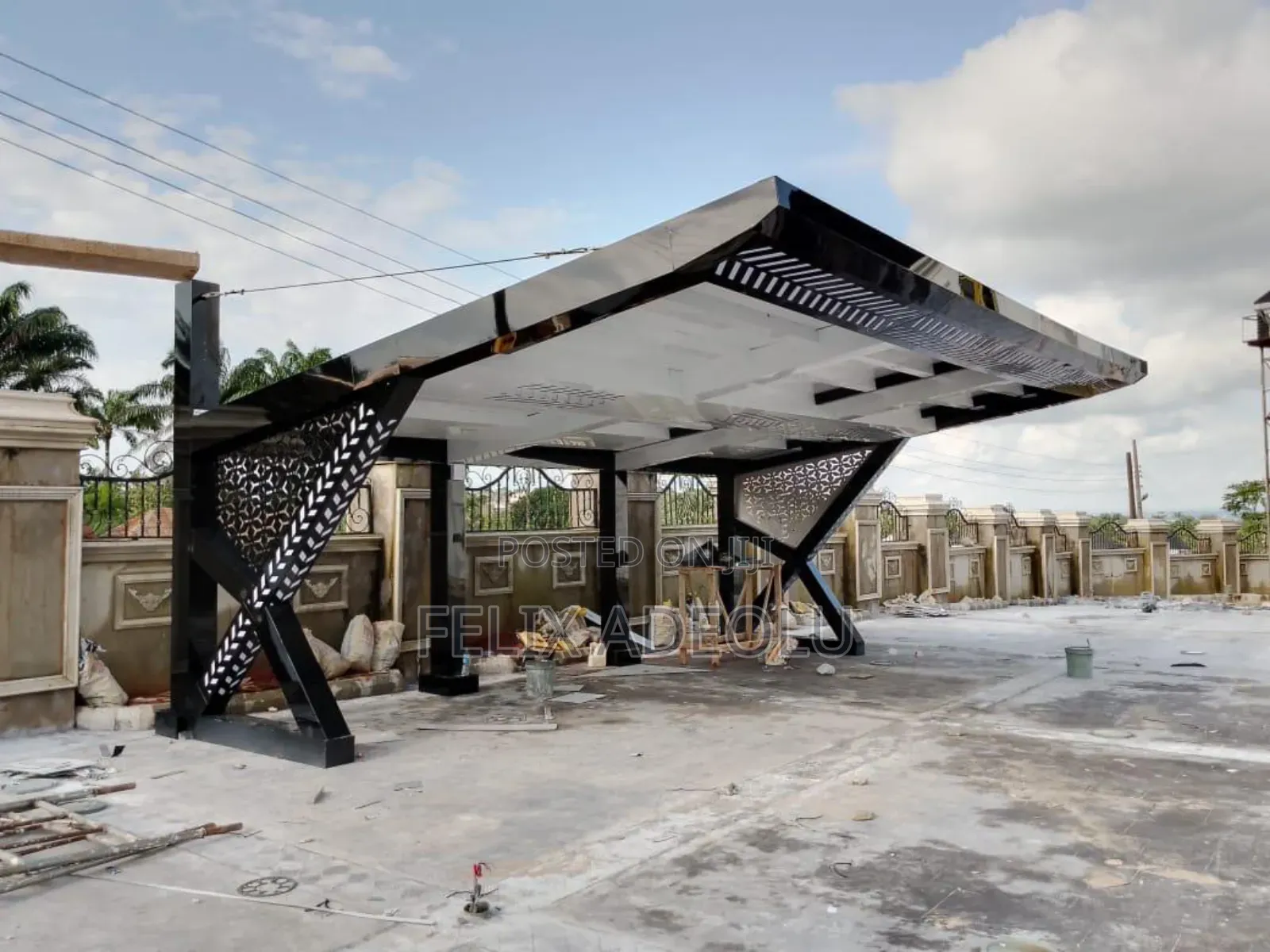 Car Port Space