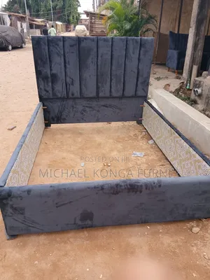 Beautiful 5b6 Bedframe With Bedside
