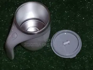Automatic Self-Stirring Mug
