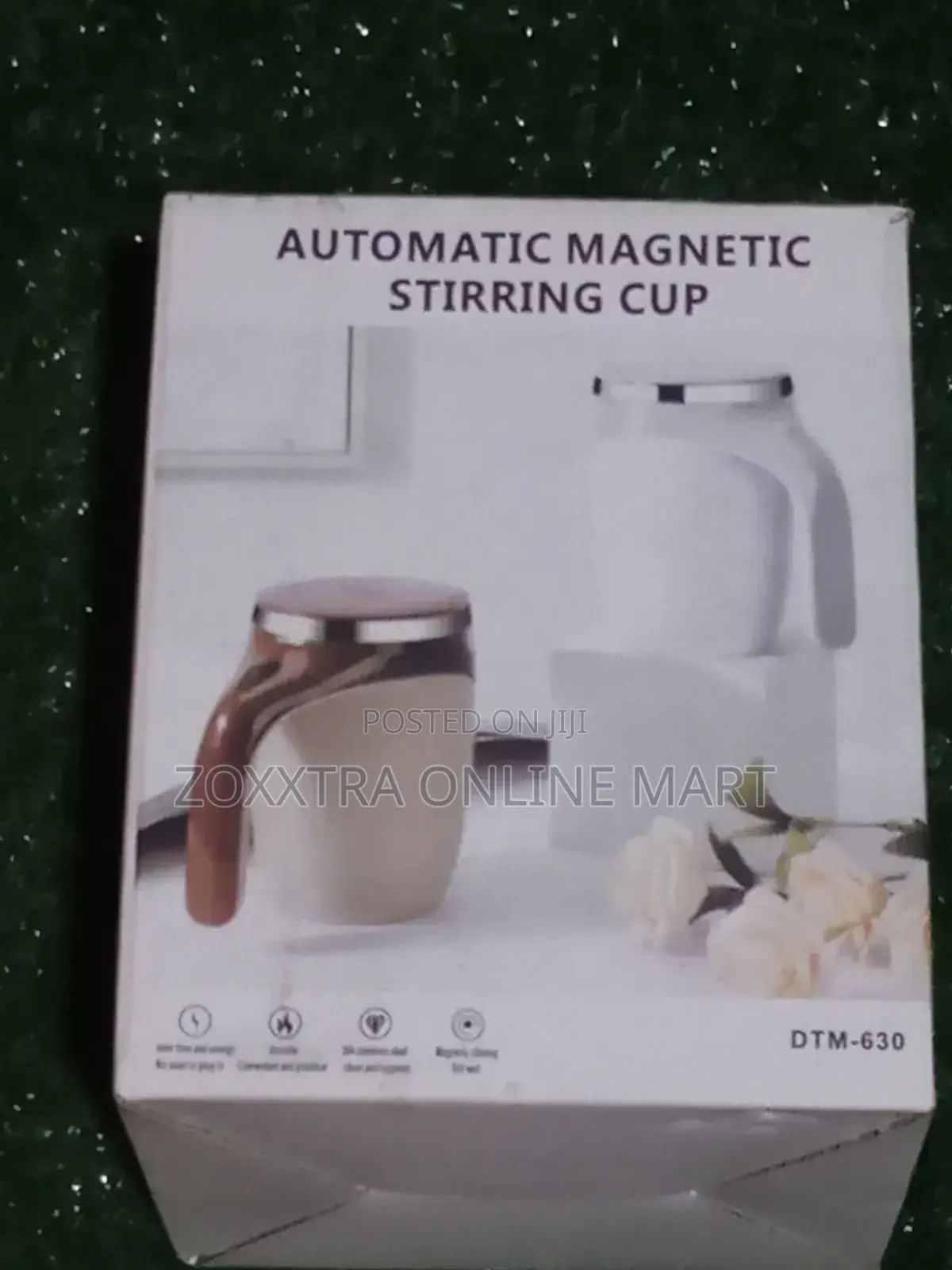 Automatic Self-Stirring Mug
