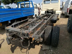 Mercedes Truck Cap and Chassis 24fit