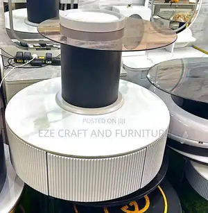 Adjustable Sitting Room Table
