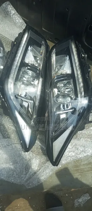 Headlight Set