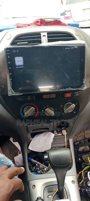 Toyota Rav4 2000 to 2005 Android Auto