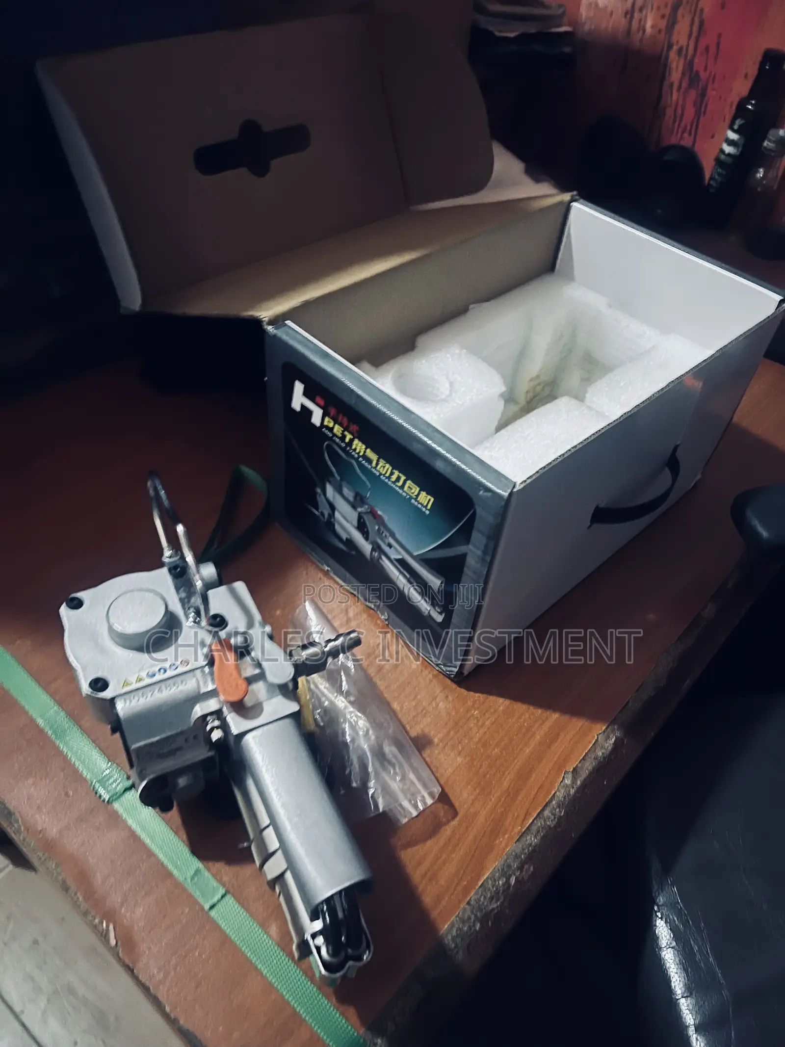 Pneumatic (Air) Strapping Machine