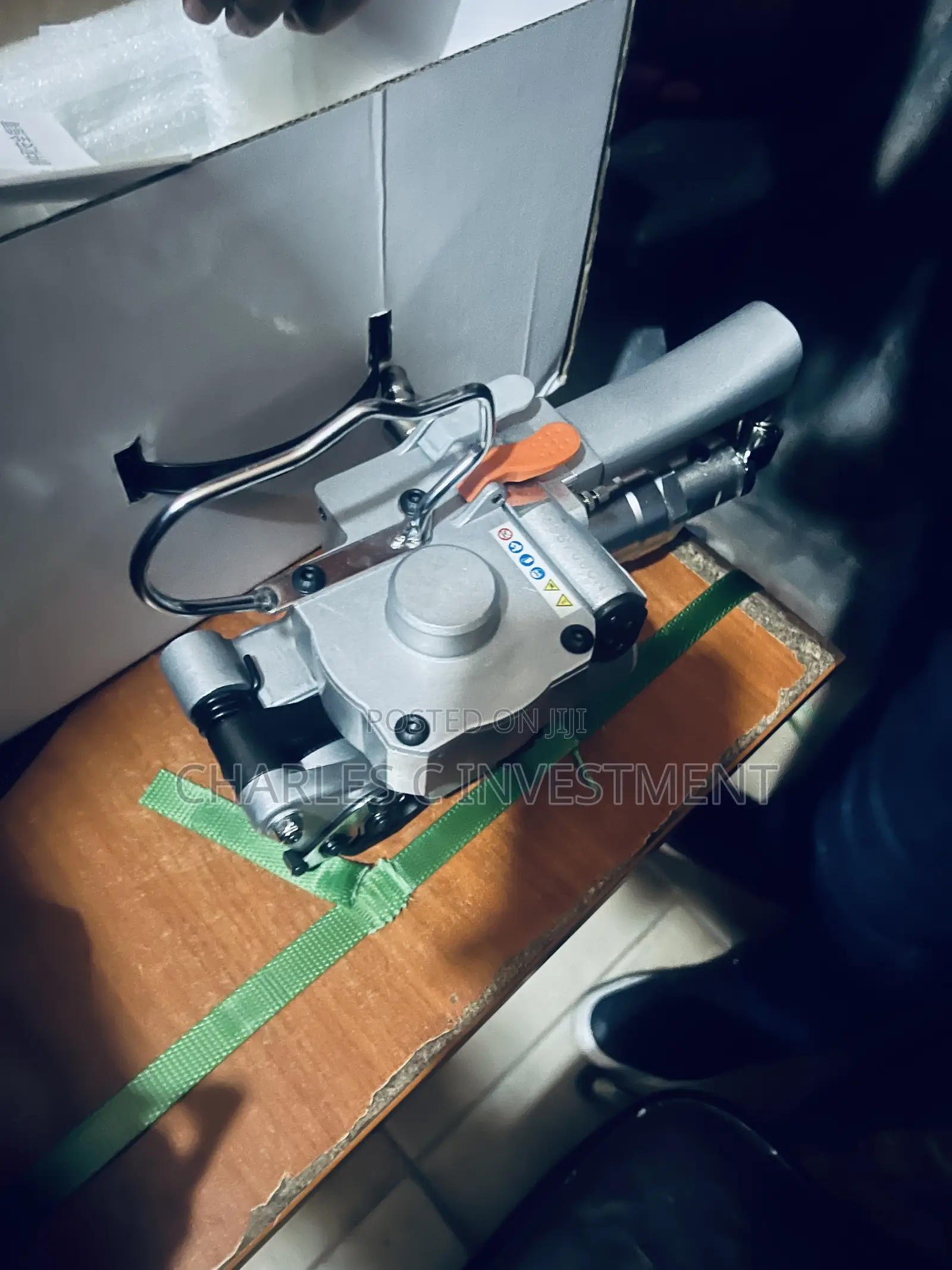 Pneumatic (Air) Strapping Machine