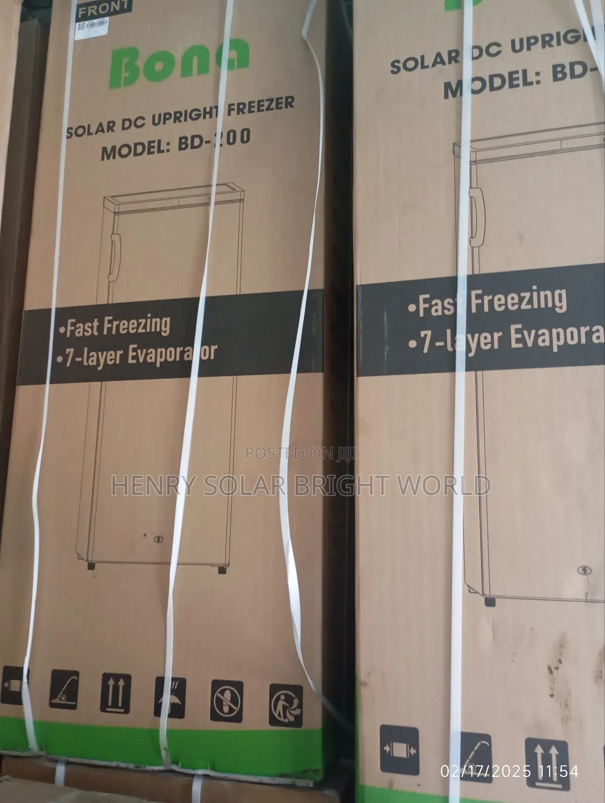 Bona Ac/Dc 200l Upright Freezer