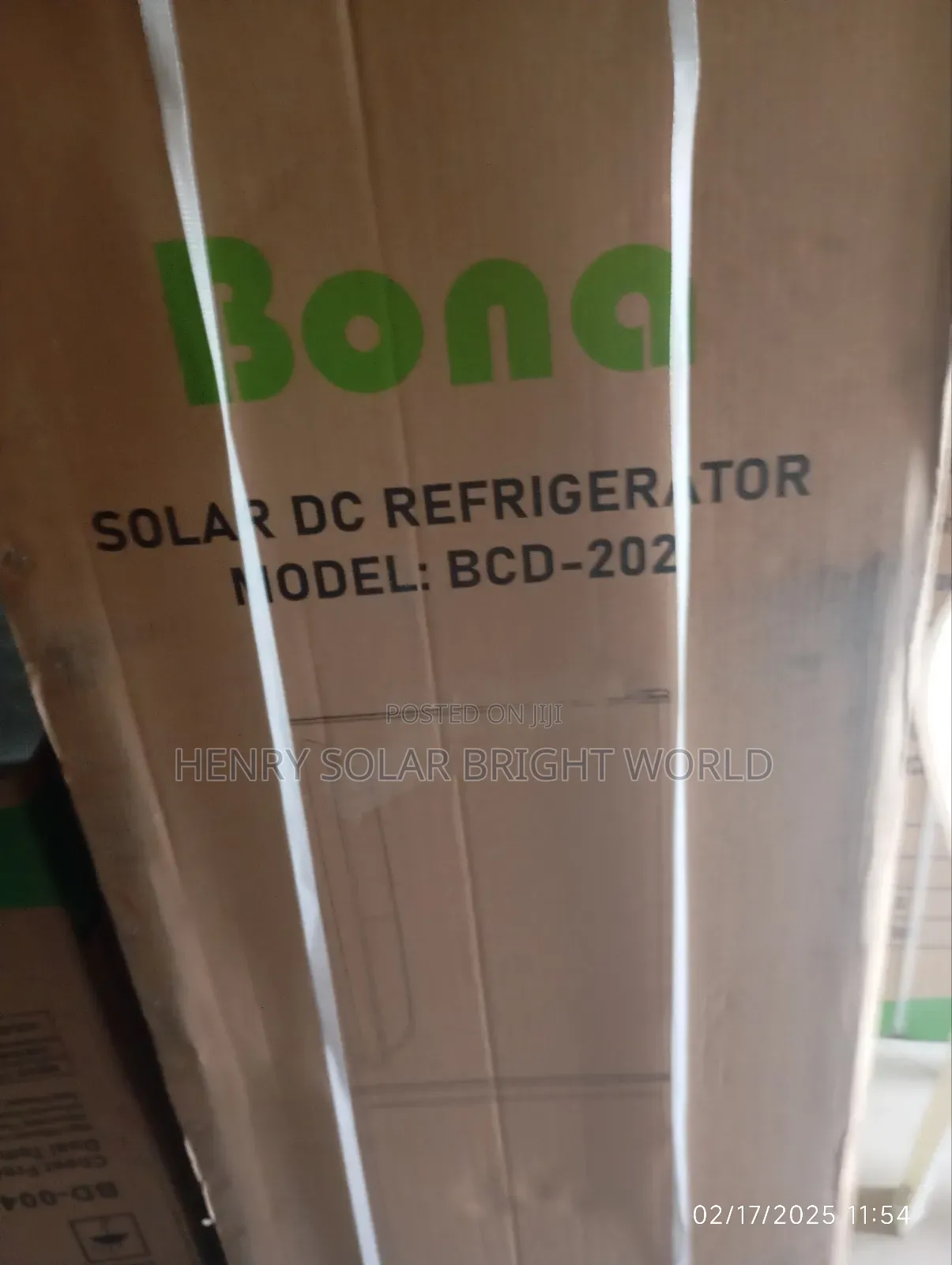 Bona Refrigerator Ac and Dc 202l Standing Freezer