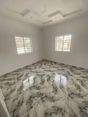 2bdrm Block of Flats in Scc Ushafa for rent