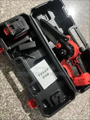 Rechargeable Chainsaw