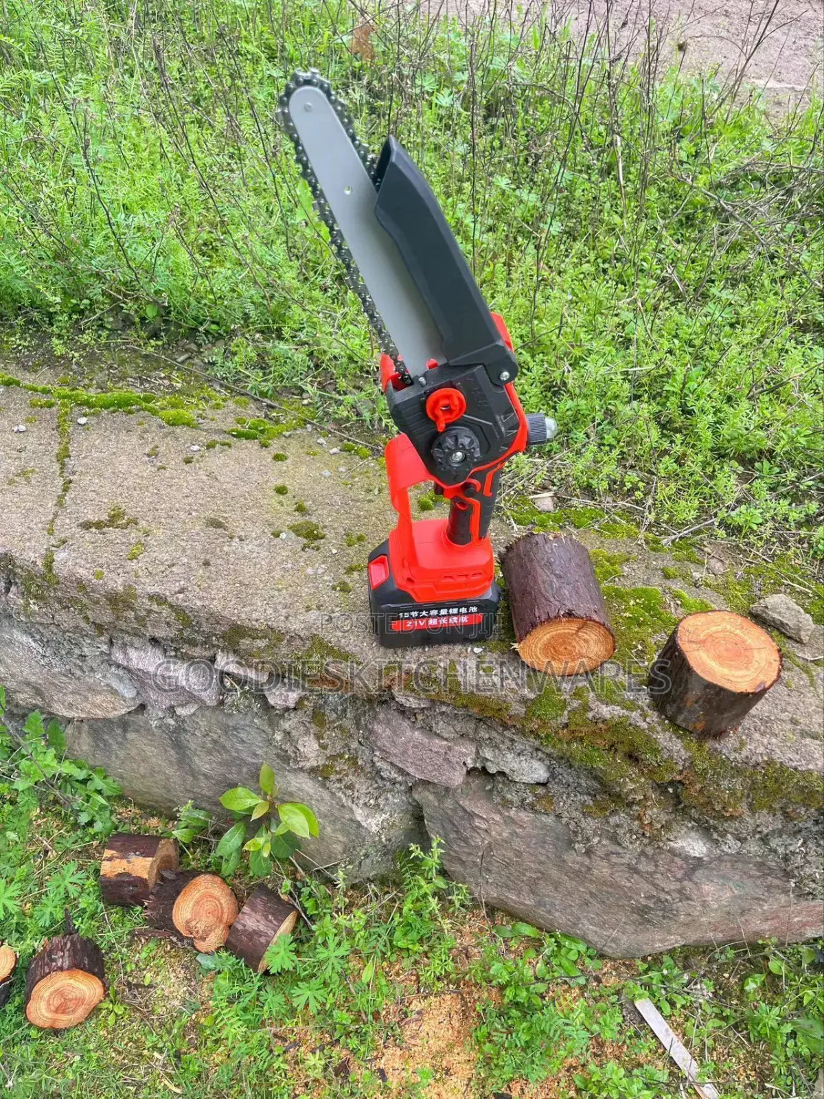 Rechargeable Chainsaw