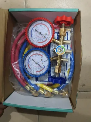 Manifold Gauge. Vacuum Regulator
