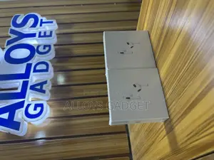 Apple Airpod Wireless Earbuds
