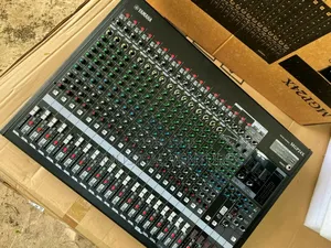 Yamaha MGP24X Premium Mixer Console 24 Channels With EFT