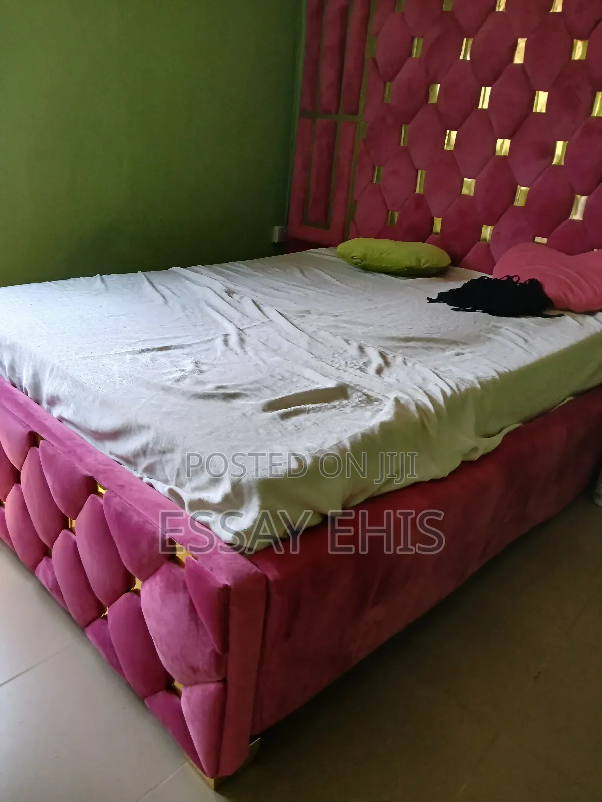 Bed Stand for Sell
