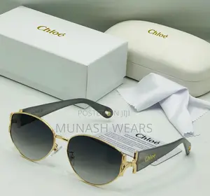 Luxury Close Glasses