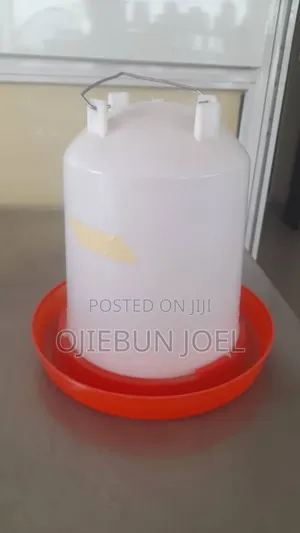 8 Litres Drinker