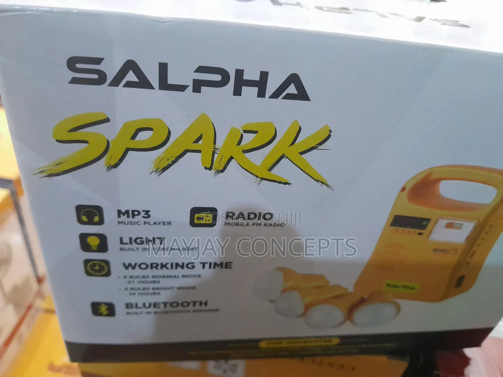 Salpha Spark Solar Lighting Kit-4bulbs,Radio,MP3 Bluetooth