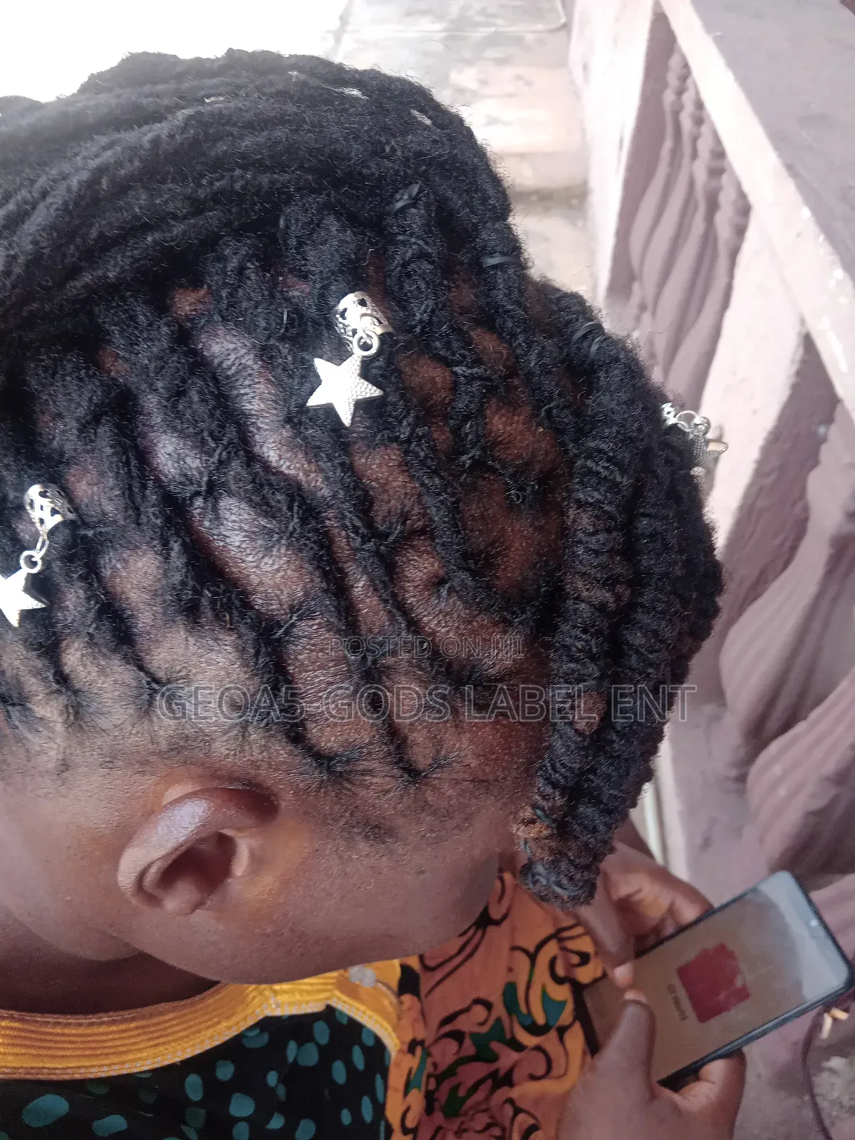 Mobile Service For Natural Dreadlocs Training