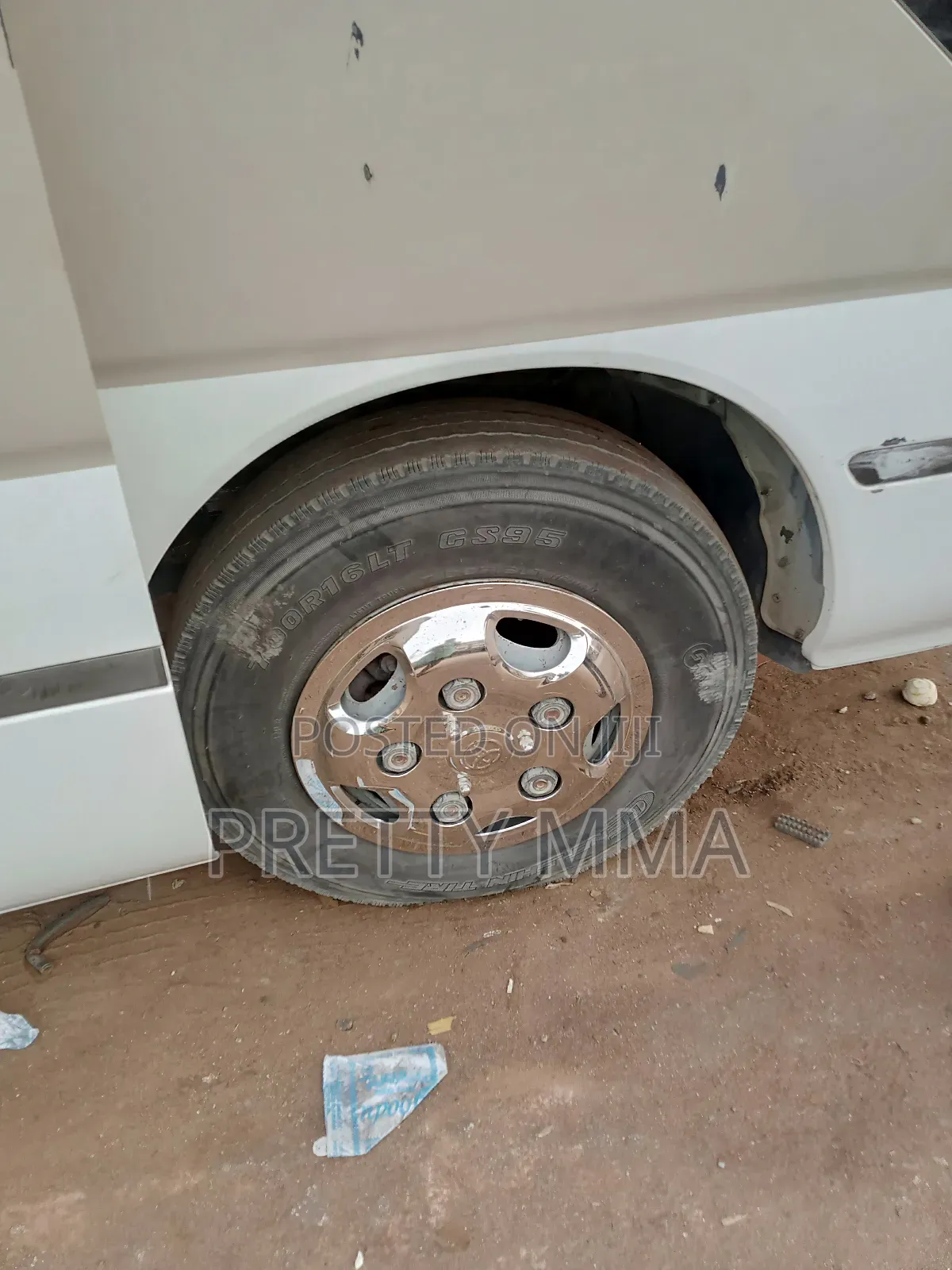 Toyota Coaster 2014 Beige