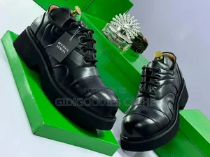 BV Men's Chunky Dress Shoes