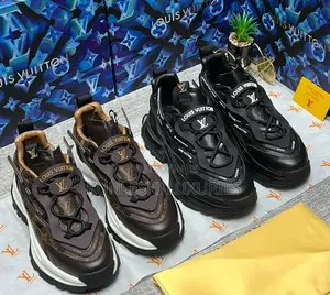 Original Louis Vuitton Men Leather Sneakers Black Brown