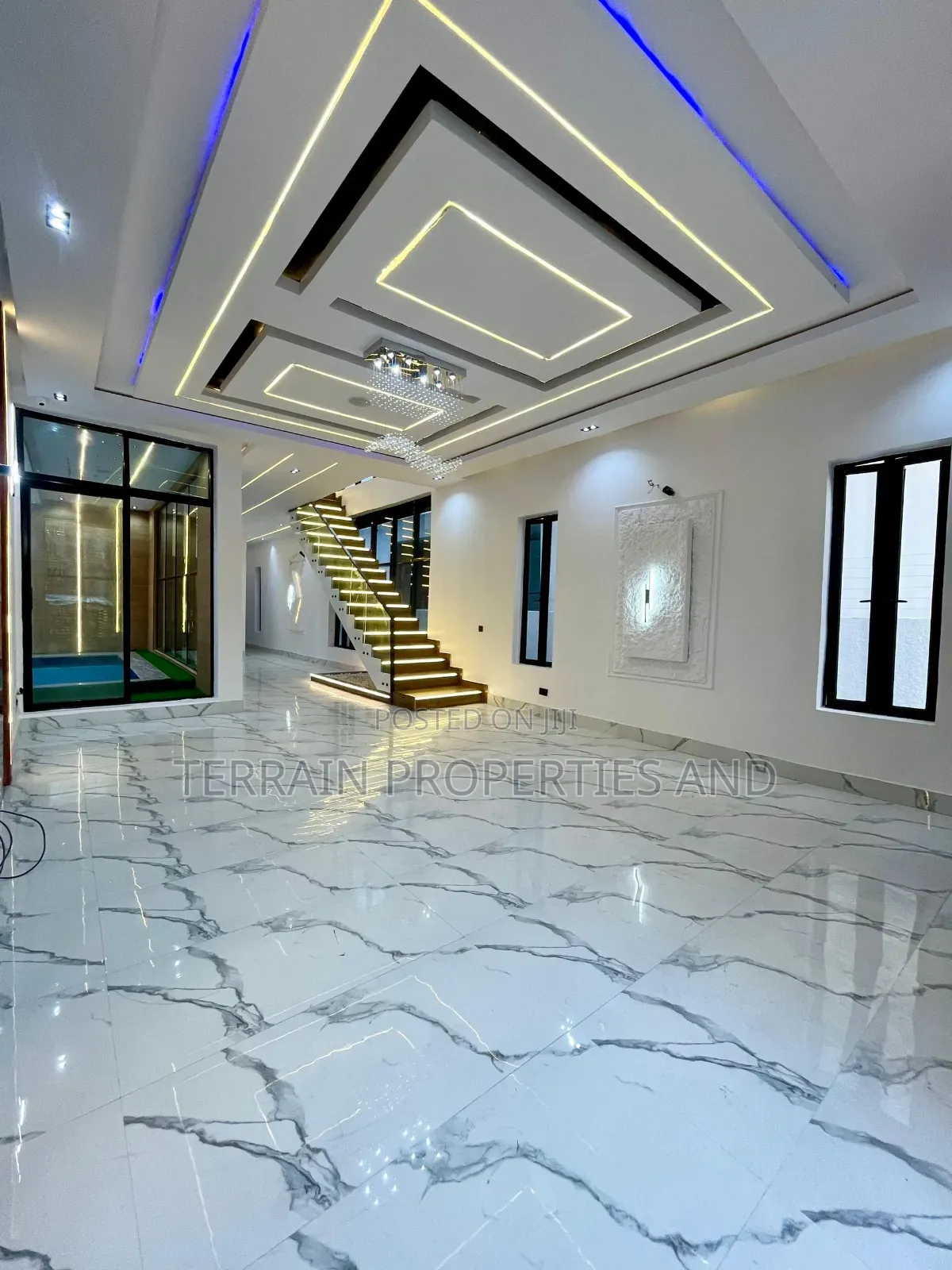 5bdrm Duplex in Ajah for sale