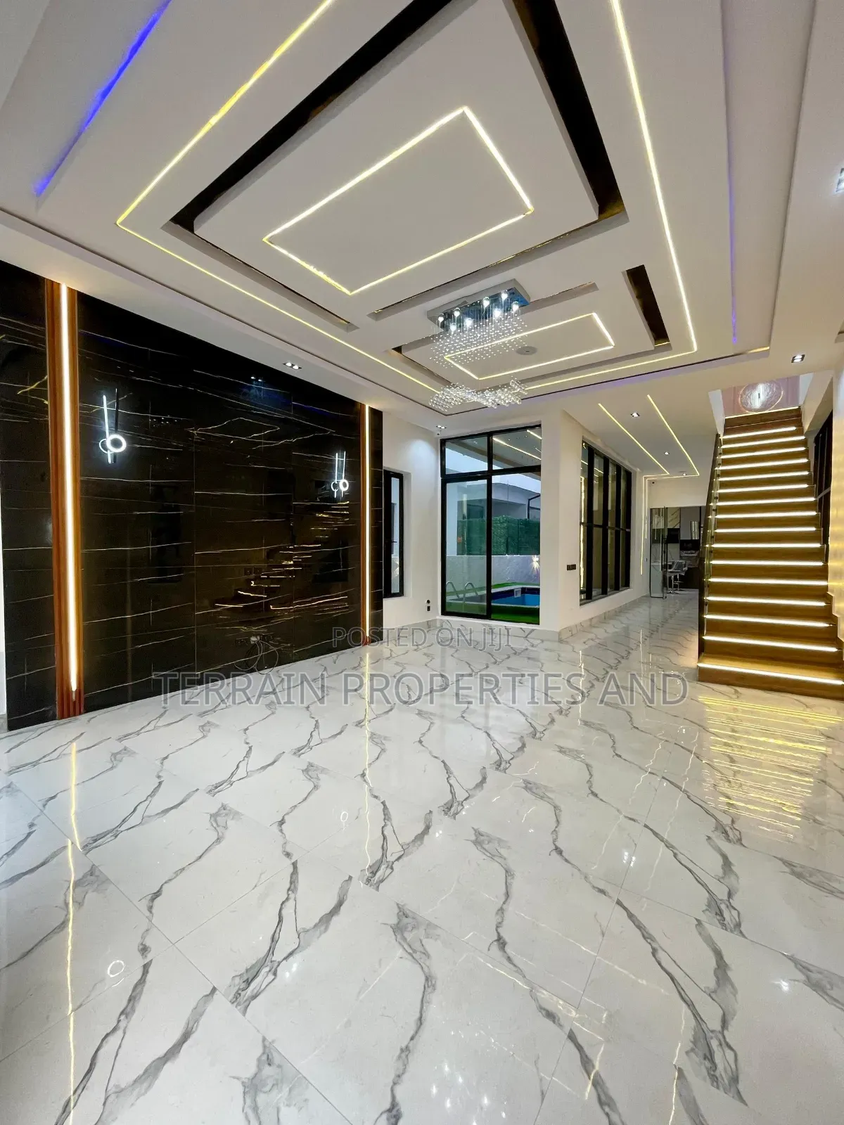 5bdrm Duplex in Ajah for sale