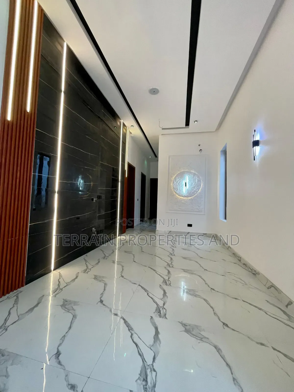 5bdrm Duplex in Ajah for sale