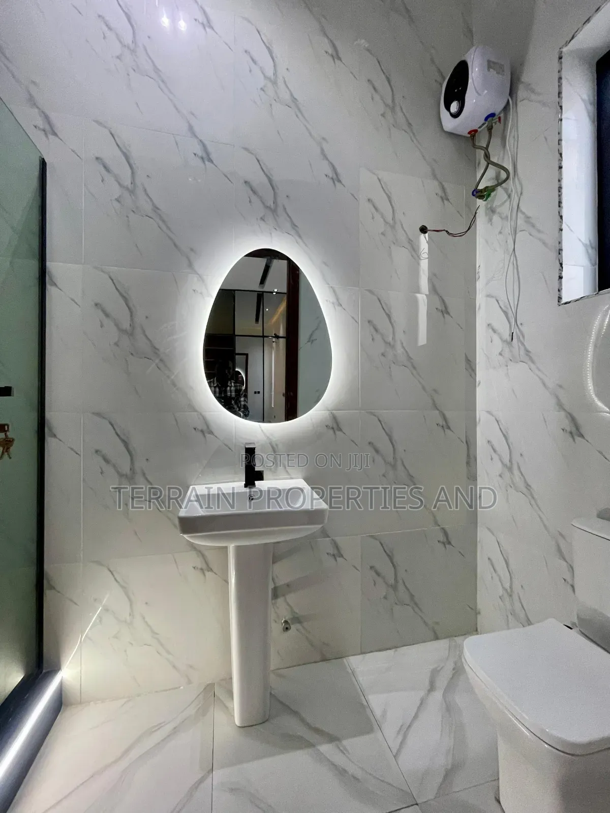 5bdrm Duplex in Ajah for sale