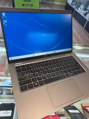 New Laptop Dell Latitude 5450 16GB Intel Core Ultra 7 SSD 512GB