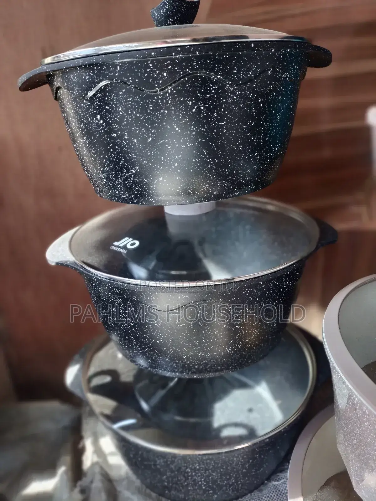 3-Set Family Sized Nonstick Pots