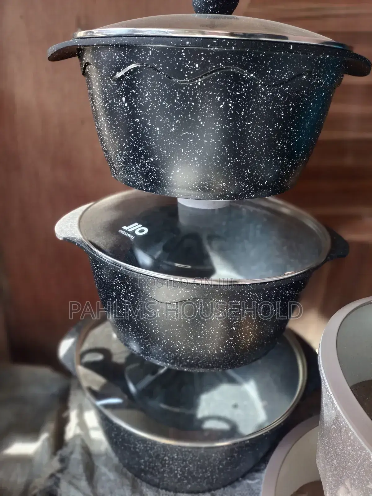 3-Set Family Sized Nonstick Pots