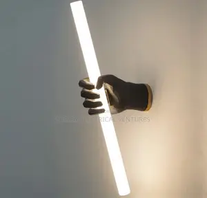 Hand Design Wall Light