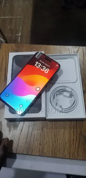 New Apple iPhone 15 Pro Max 1 TB Gray