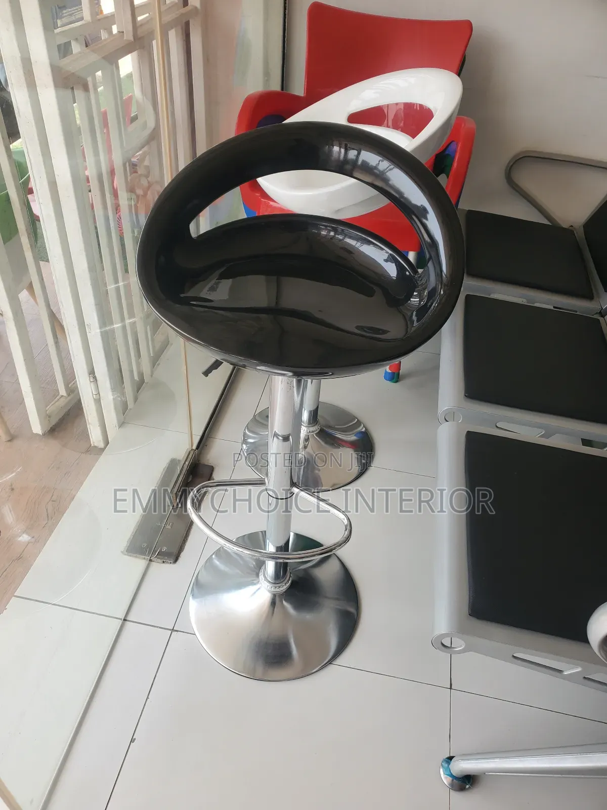 Ceramic Bar Stool