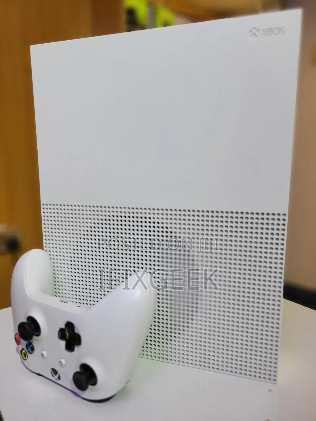 Xbox One S