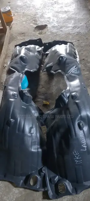 Sandprotector for Toyota Camry 2020