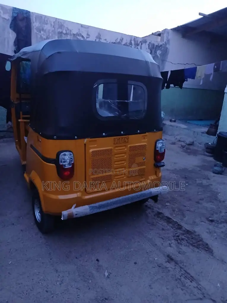 TVS 2022 Yellow