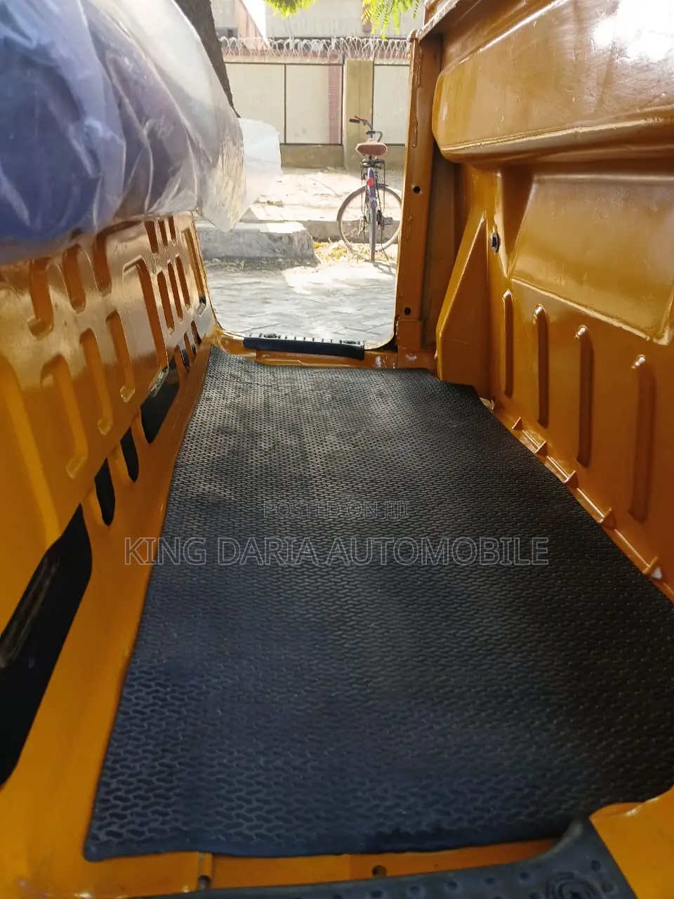 TVS 2022 Yellow